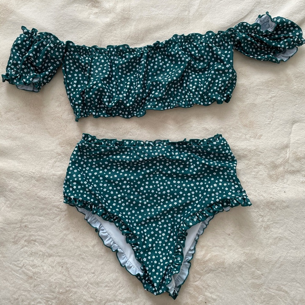 Floral swim set